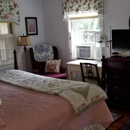 Eastgate Inn B&B Lenox Ngoại thất bức ảnh