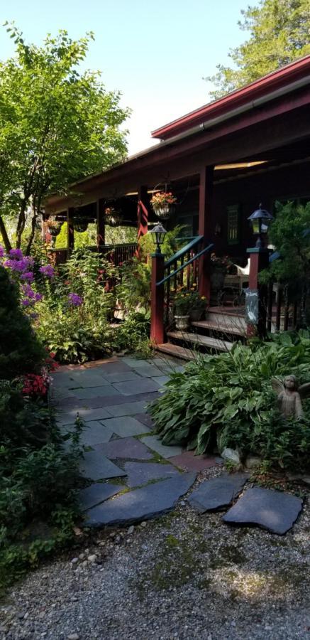 Eastgate Inn B&B Lenox Ngoại thất bức ảnh